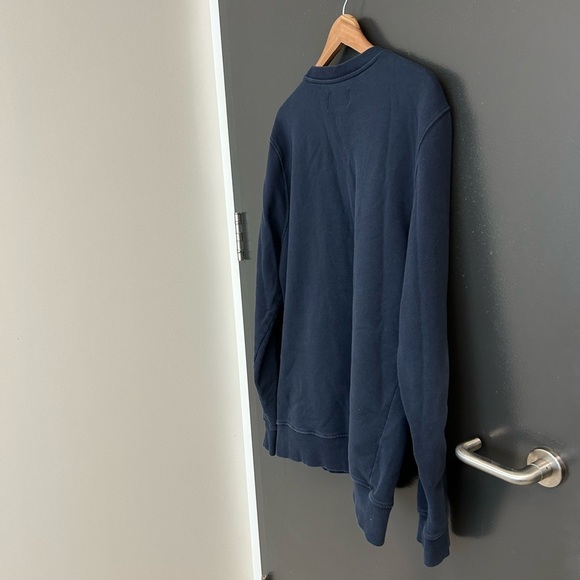 Revolution XL GUC some fading/stains Blue Crewneck Sweater Classic Knit Design - Picture 12 of 16